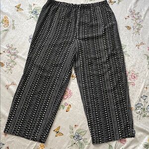 Fundamental Things Palazzo Black and White FloralPatterned Pants